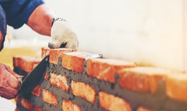 Mansonry-construction-method-with-bricks_370x220